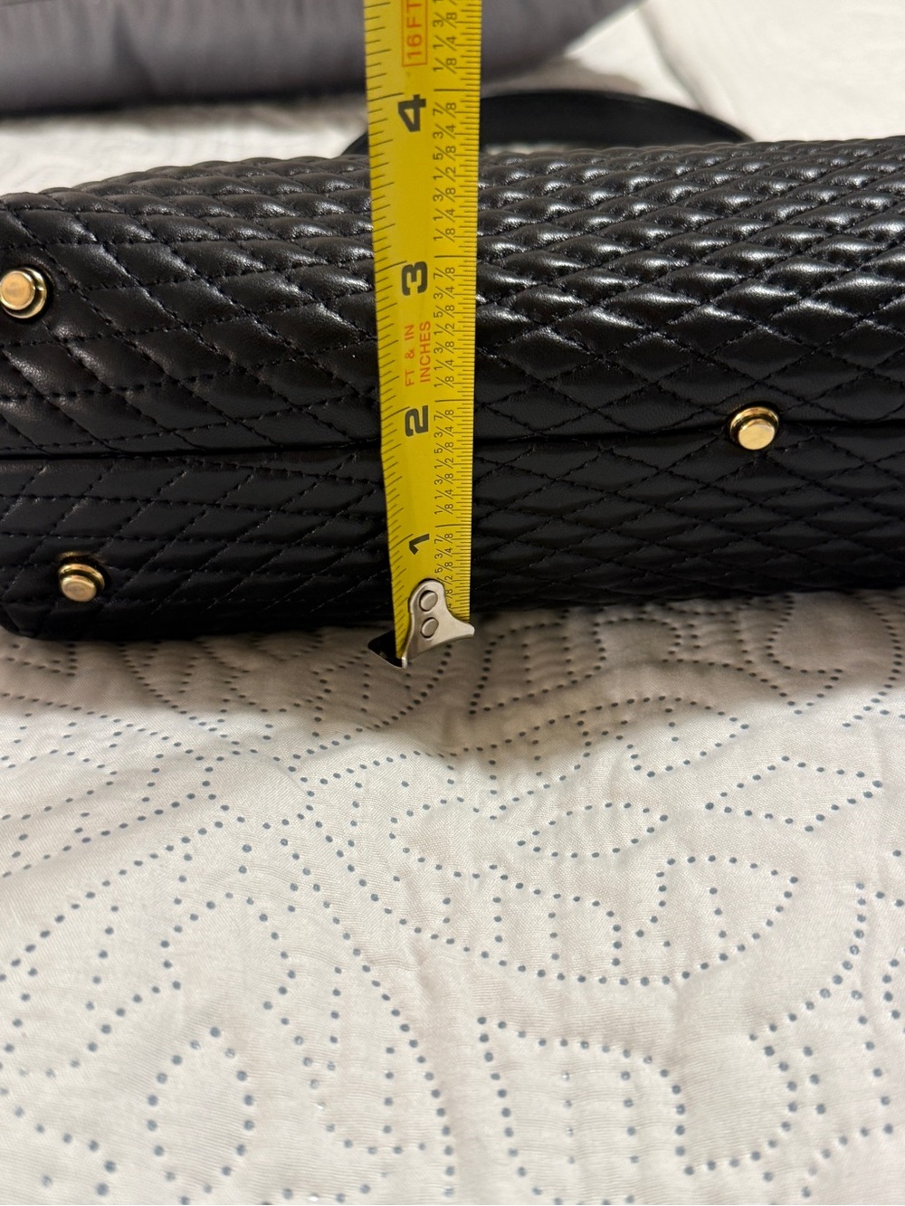 BALLY Women’s Vintage Quilted Black Leather Top Handle Purse Gold Turnlock NEW - Picture 10 of 16